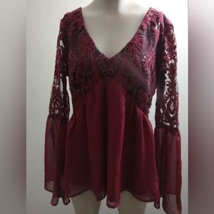 Venus red dress size 8 with lace